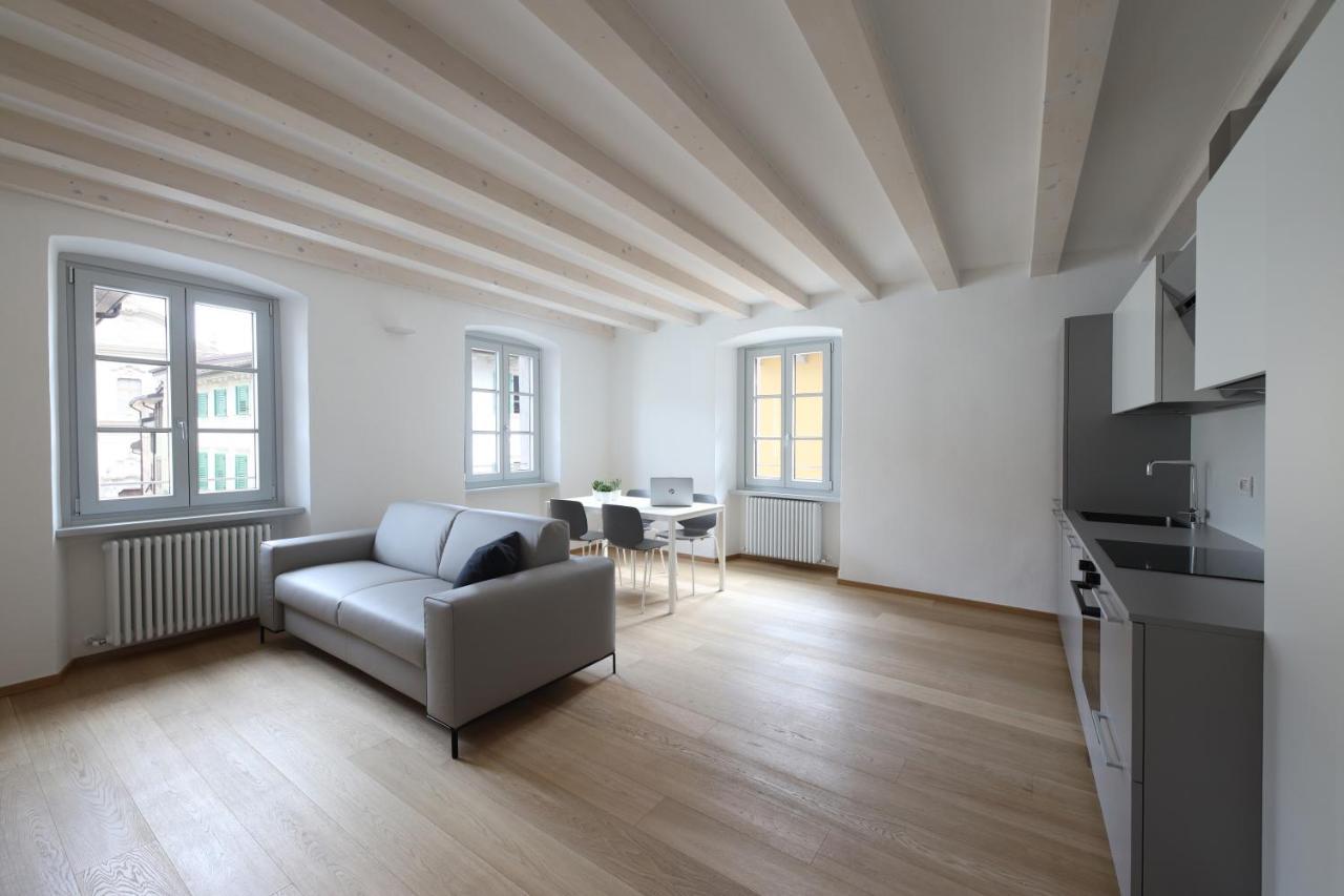 Palazzo Riccamboni Lägenhet Riva del Garda Exteriör bild