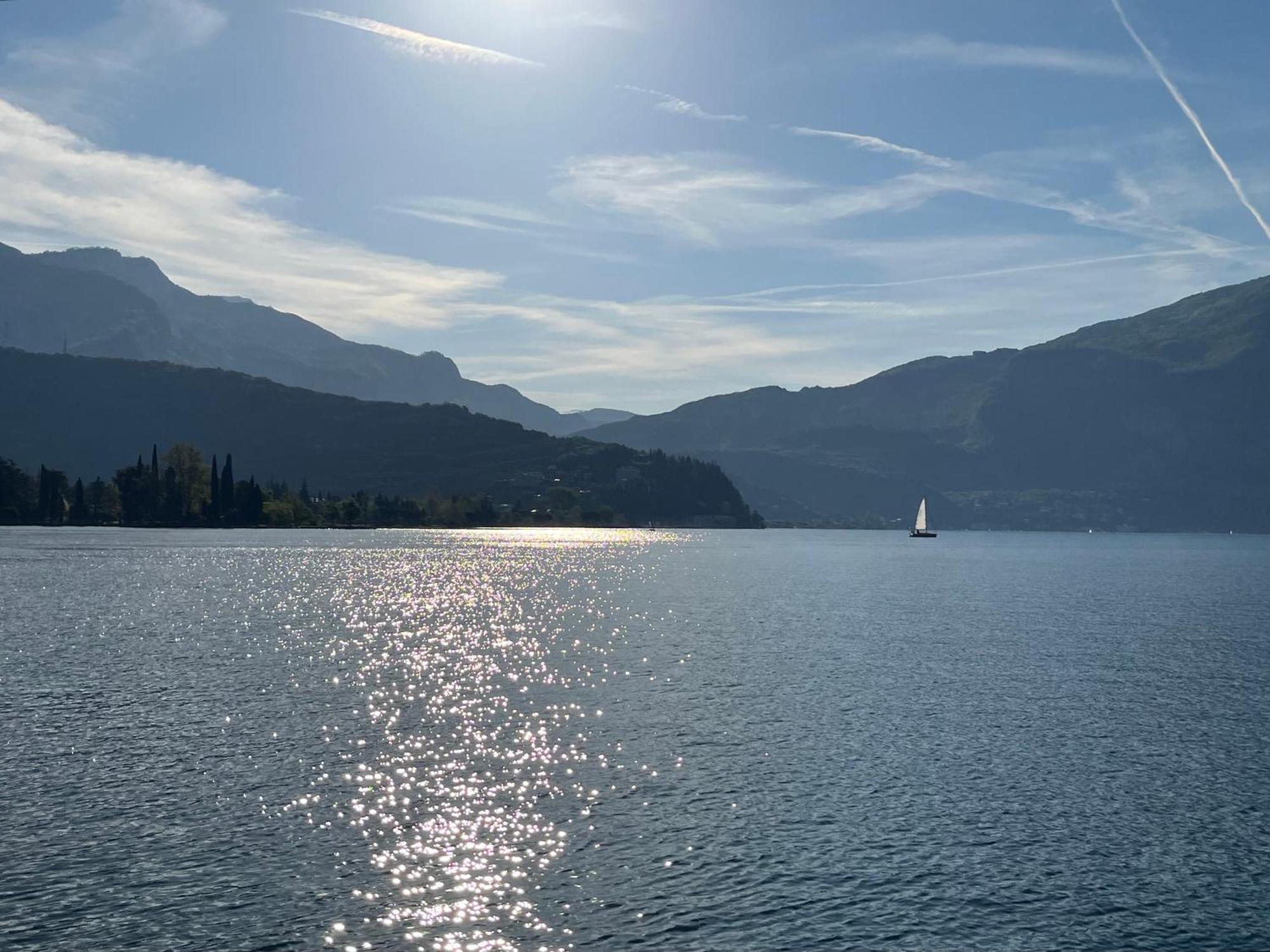 Palazzo Riccamboni Lägenhet Riva del Garda Exteriör bild