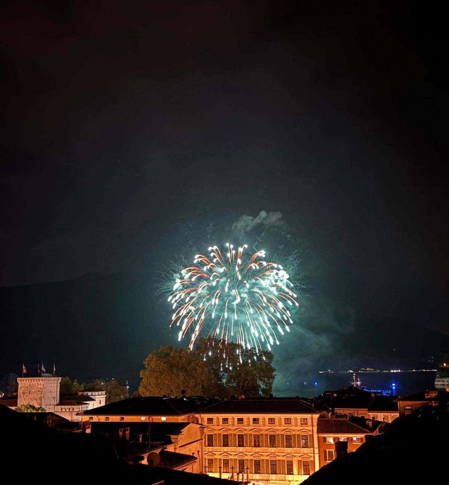 Palazzo Riccamboni Lägenhet Riva del Garda Exteriör bild